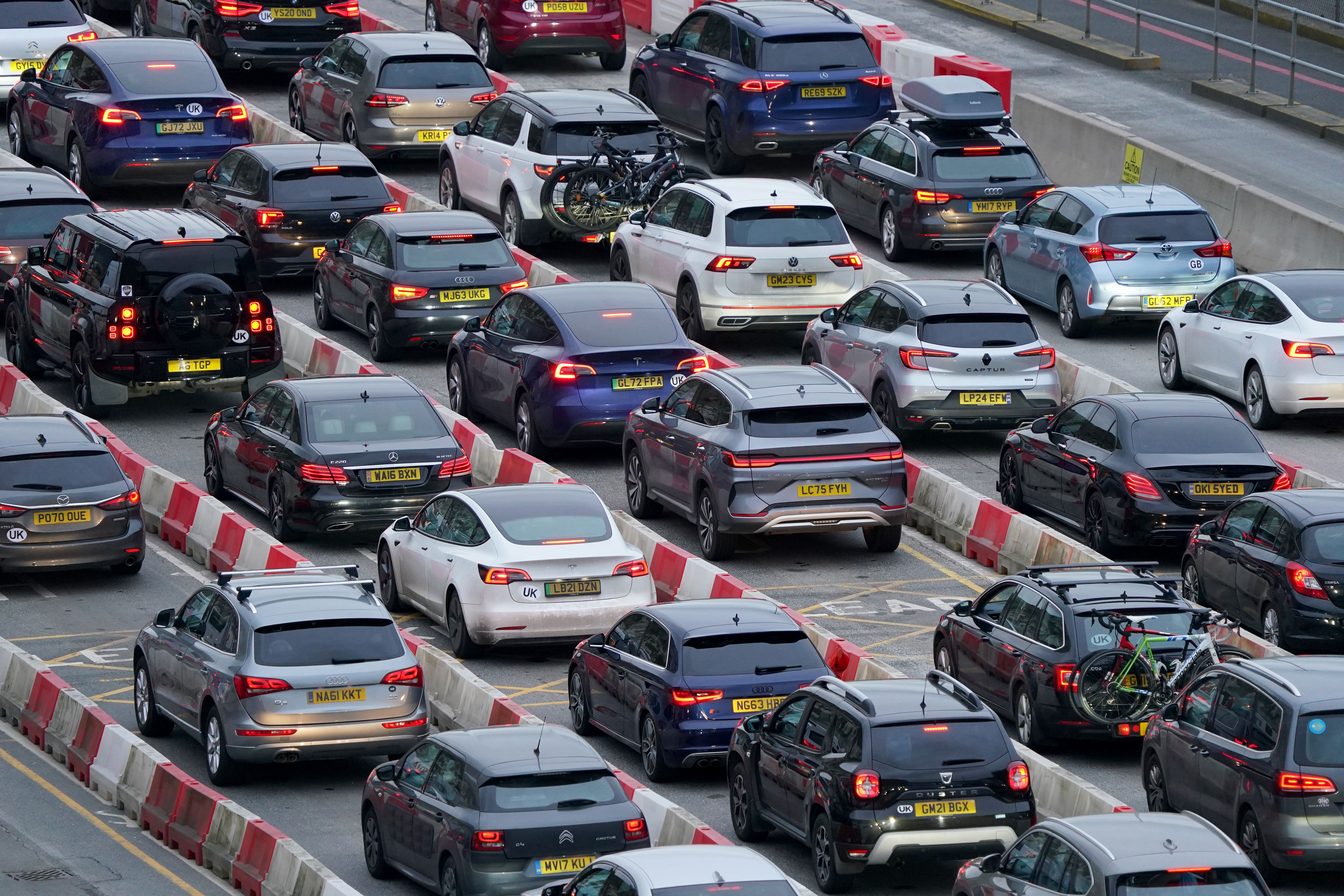 Bank Holiday Travel Warning - Chaos Expected on Tourist Routes