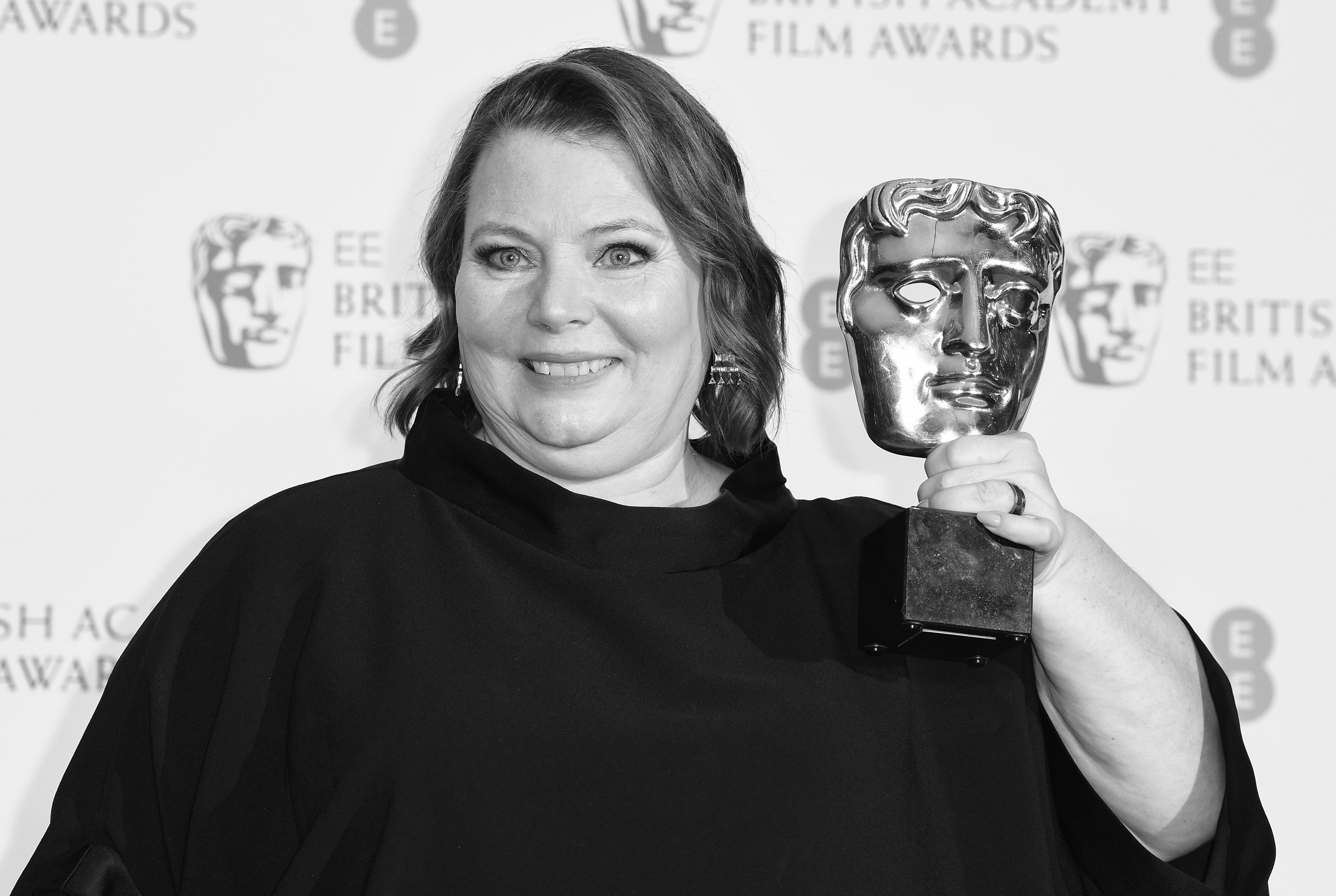 Scanlan ganha seu Bafta de Melhor Atriz por 'After Love'