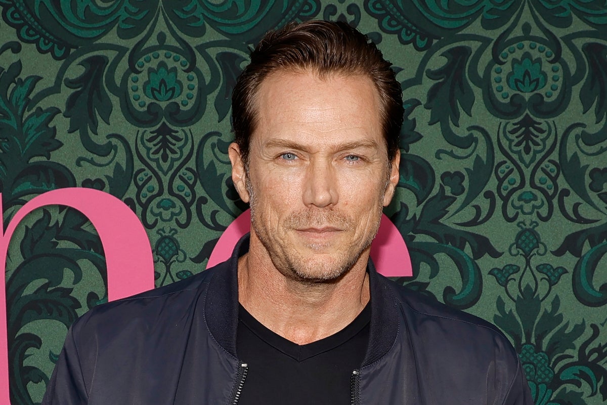 Sex and the City star Jason Lewis resurfaces after 3 years out the spotlight with cryptic message – UK Times Sex and the City star Jason Lewis resurfaces after 3 years out the spotlight with cryptic message – UK Times