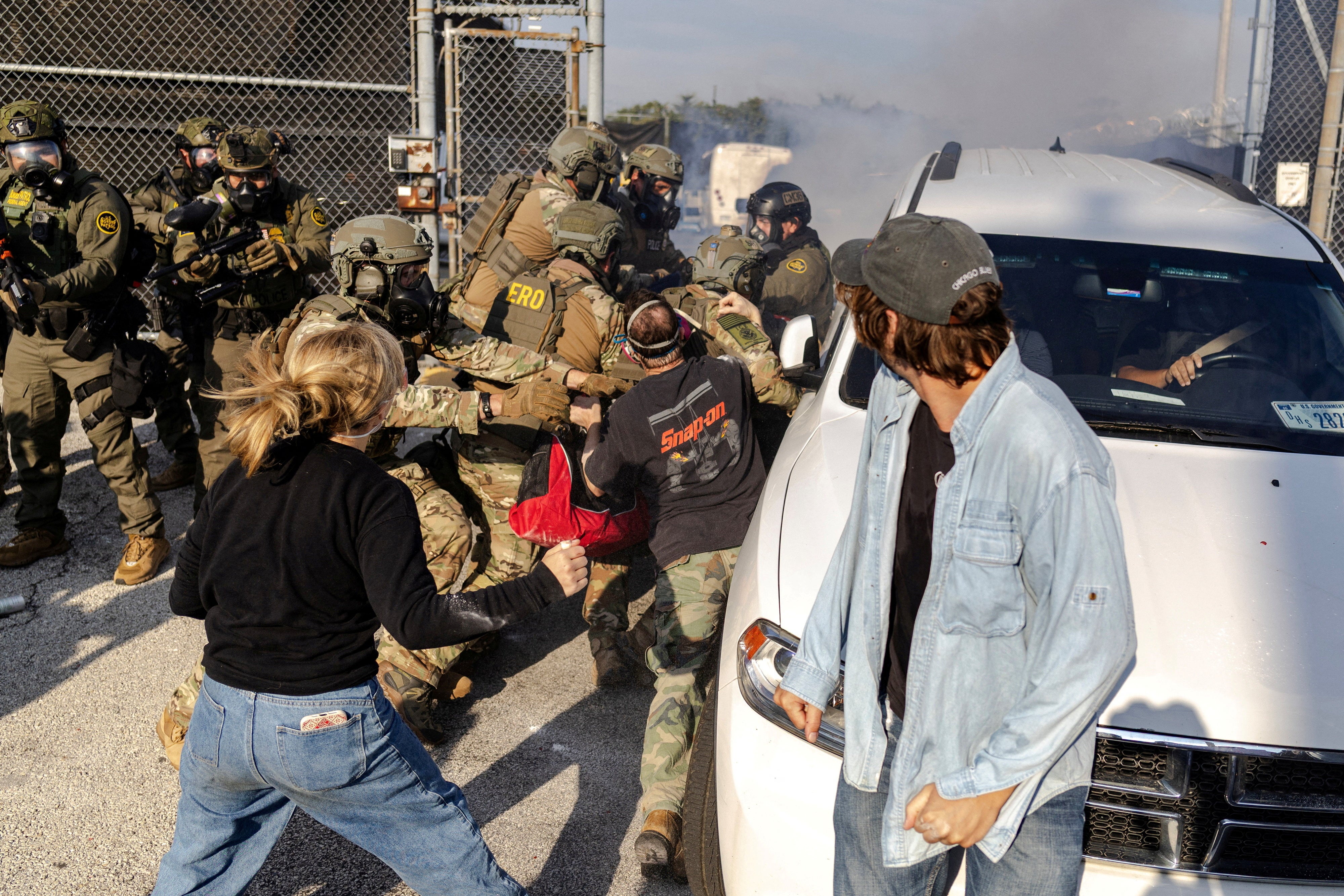 Federal prosecutors dropped all charges against a group of protesters accused of conspiracy and banging on an ICE officer’s van during protests outside an ICE facility in the Chicago suburbs last year