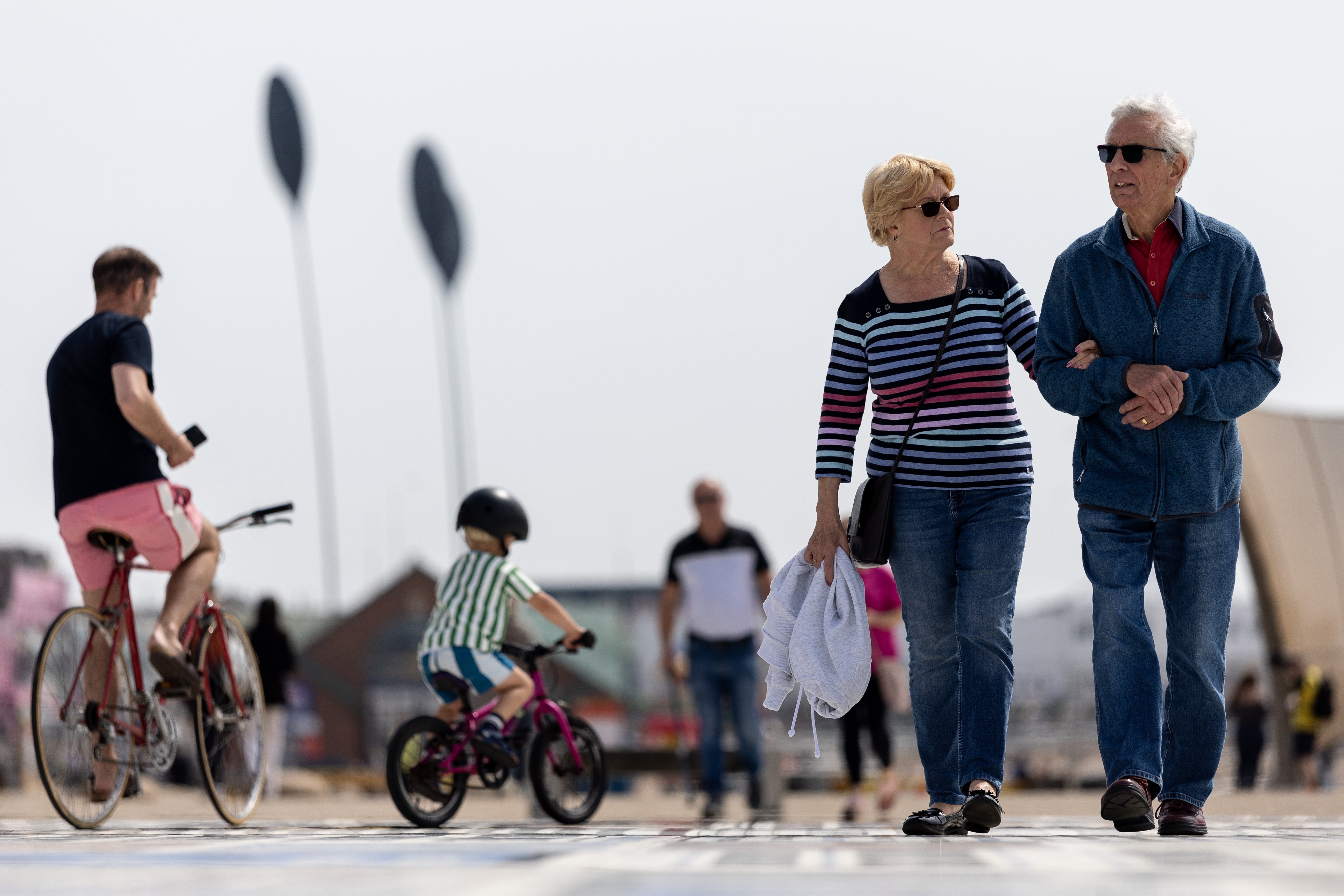 Older people find it harder to adapt to extreme heat or cold weather (Getty)