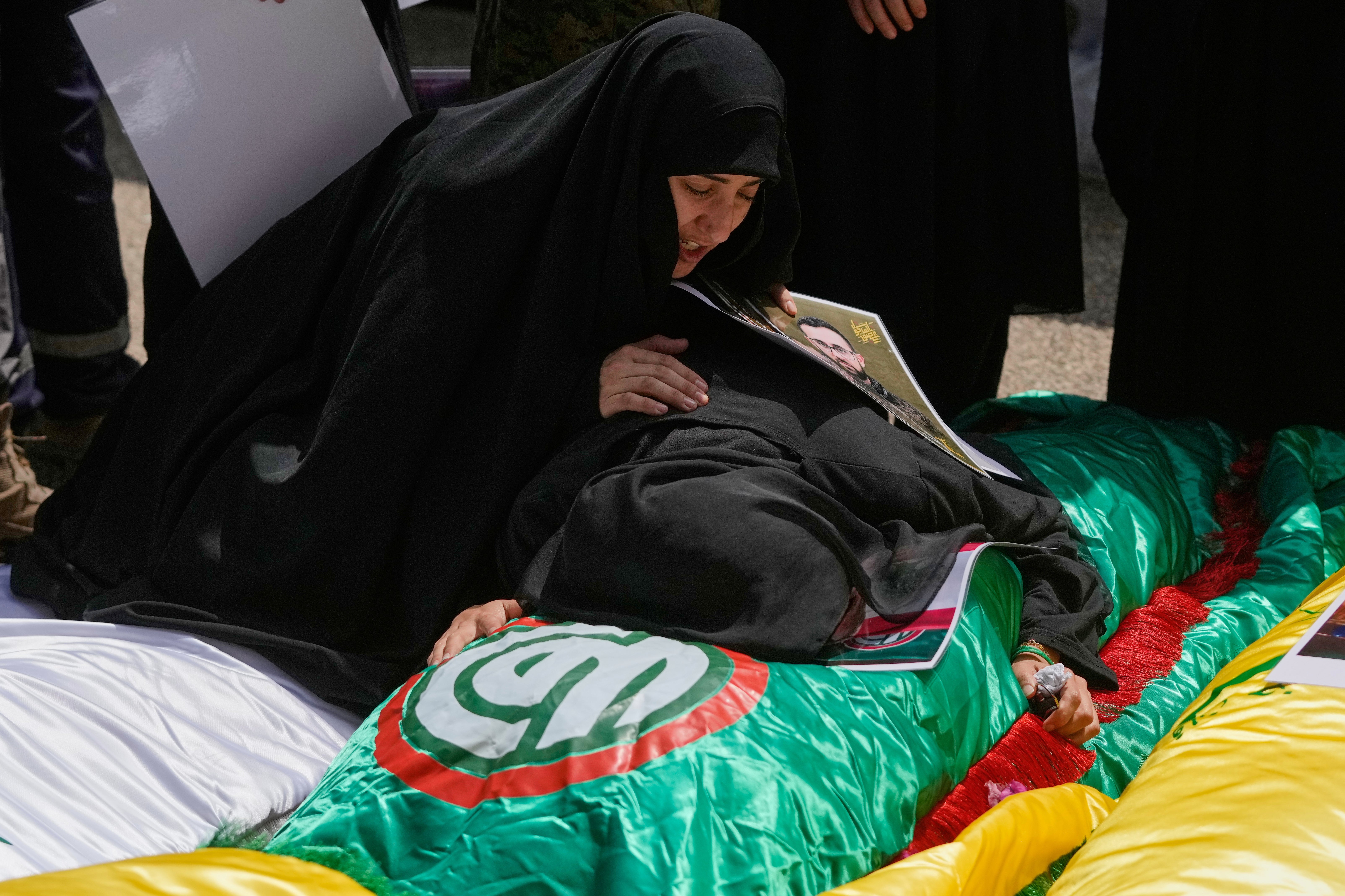 Israeli airstrikes on southern Lebanon kill 10, including paramedics and a child, officials say
