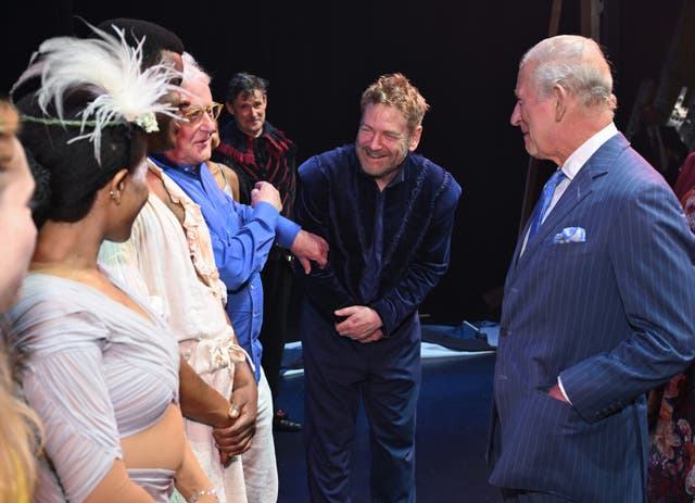 King Charles makes surprise appearance at sold-out Shakespeare play in ...