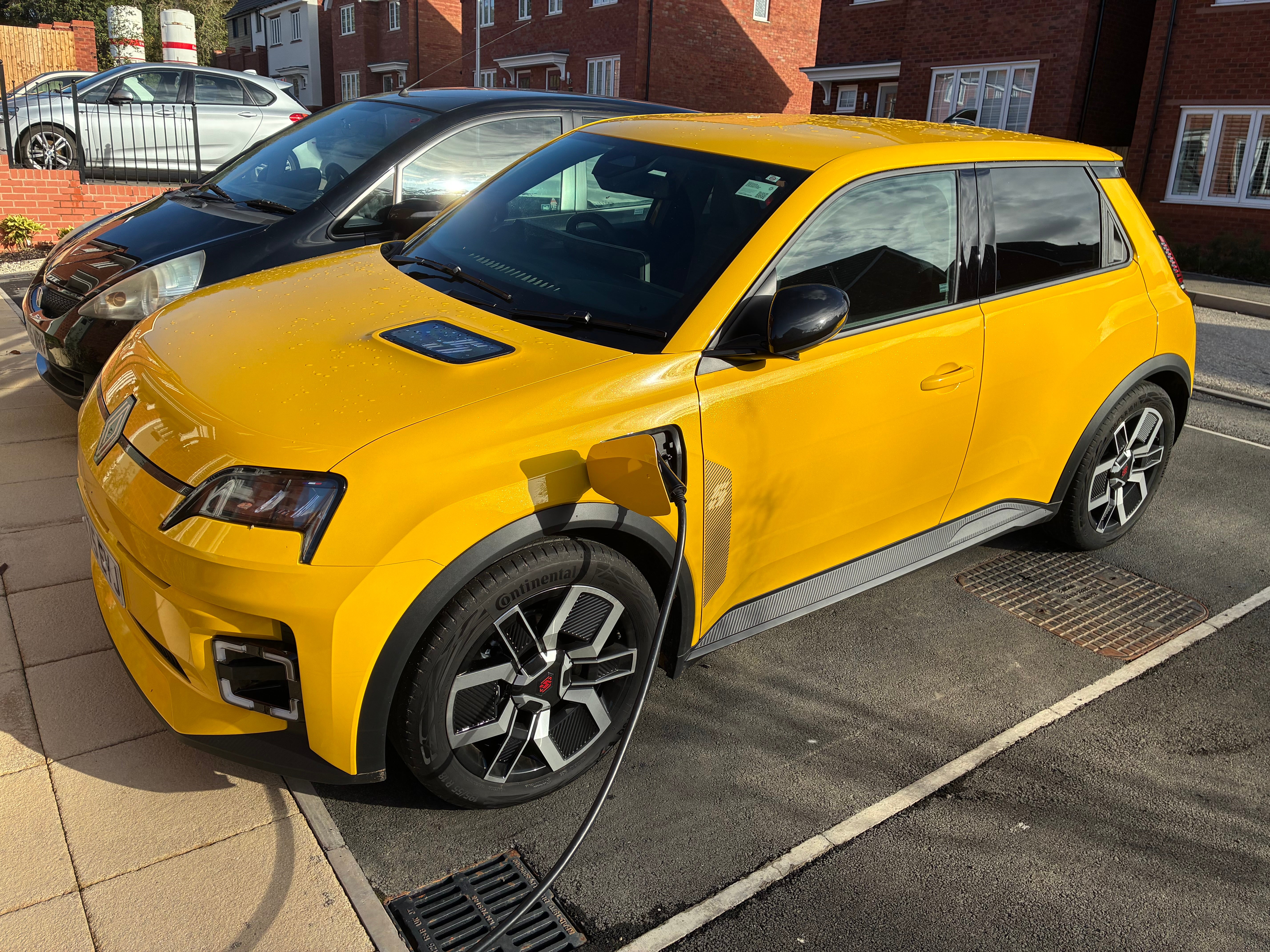 Chi Wong's Renault 5 currently averages 4.2 miles/kwh – an impressive level of efficiency. (Chi Wong)