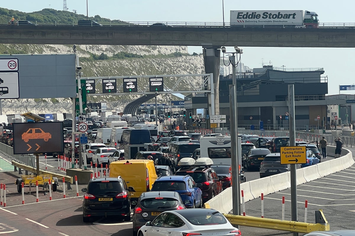 French authorities ease Dover gridlock for families heading for France by ferry – UK Times French authorities ease Dover gridlock for families heading for France by ferry – UK Times