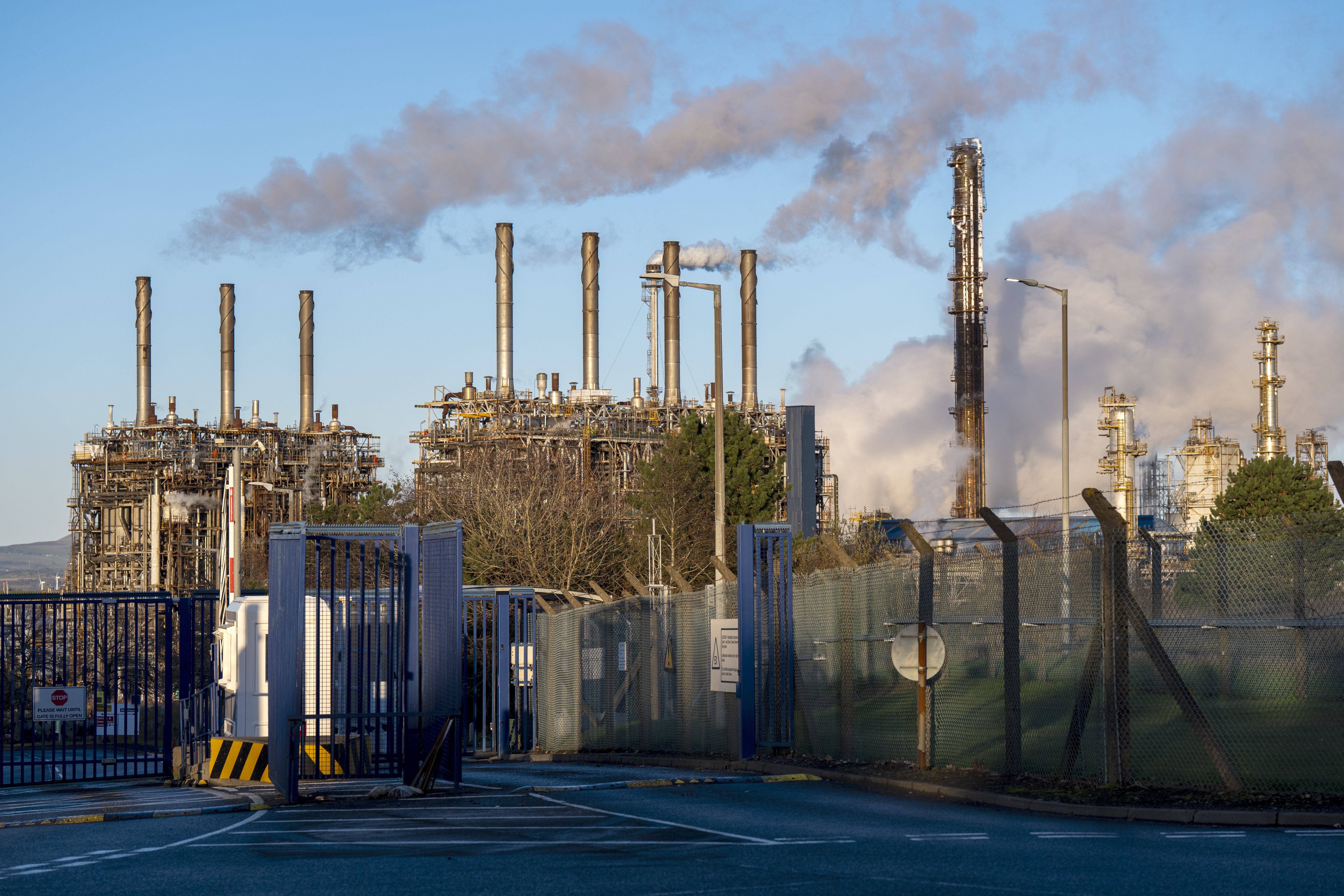 ExxonMobil’s ethylene plant at Mossmorran in Fife has been closed (Jane Barlow/PA)