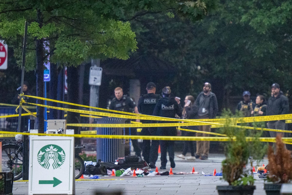 Trump praises officers’ ‘swift’ action in shooting near White House and renews call for ballroom
