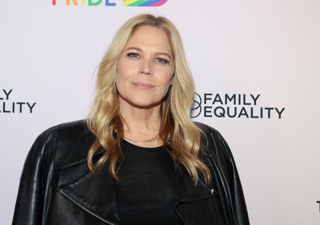 Mary McCormack Joins Gary Sinise for Memorial Day Concert