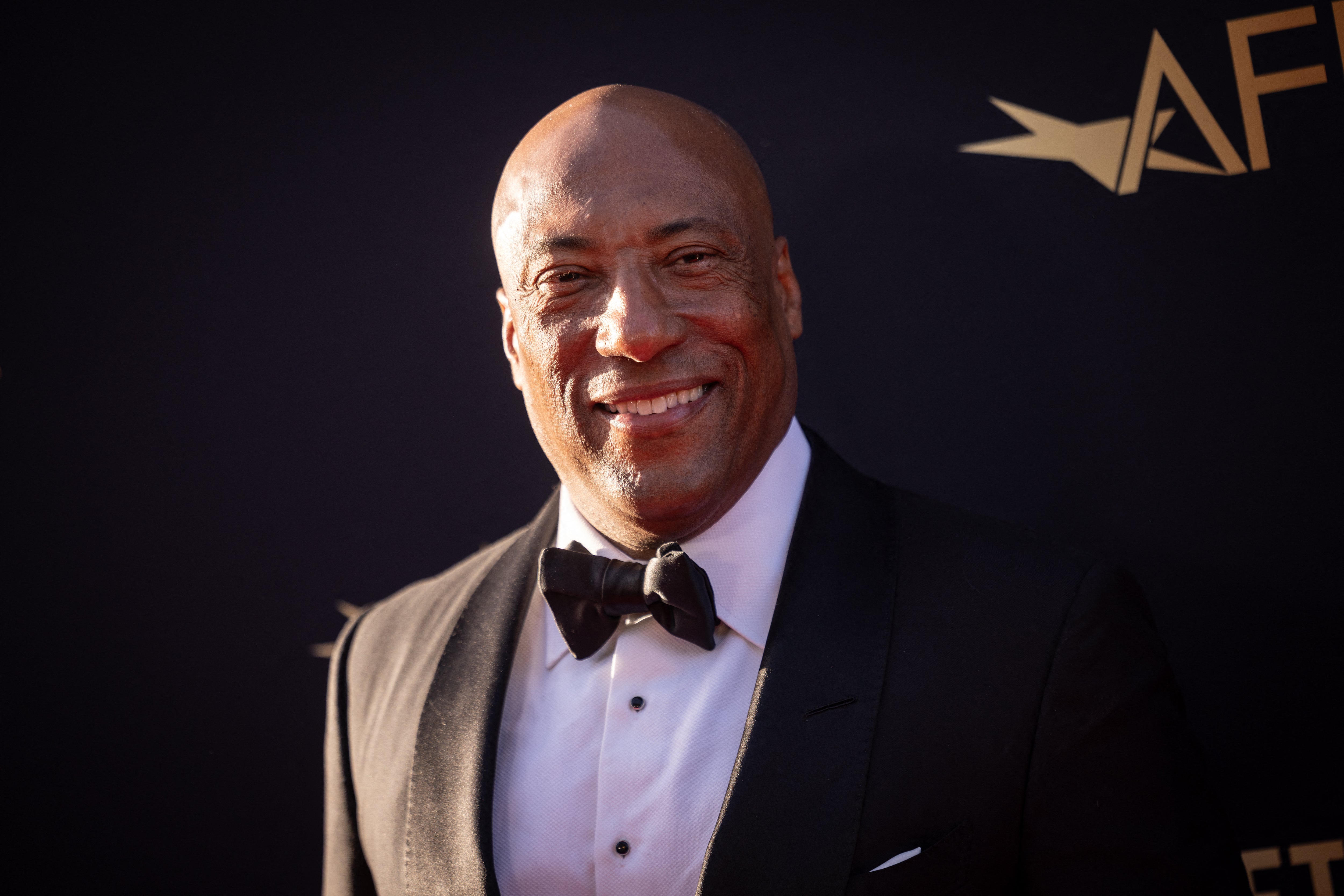Byron Allen apresenta 'Comics Unleashed', que ocupou o horário da CBS anteriormente ocupado por 'The Late Show with Stephen Colbert'
