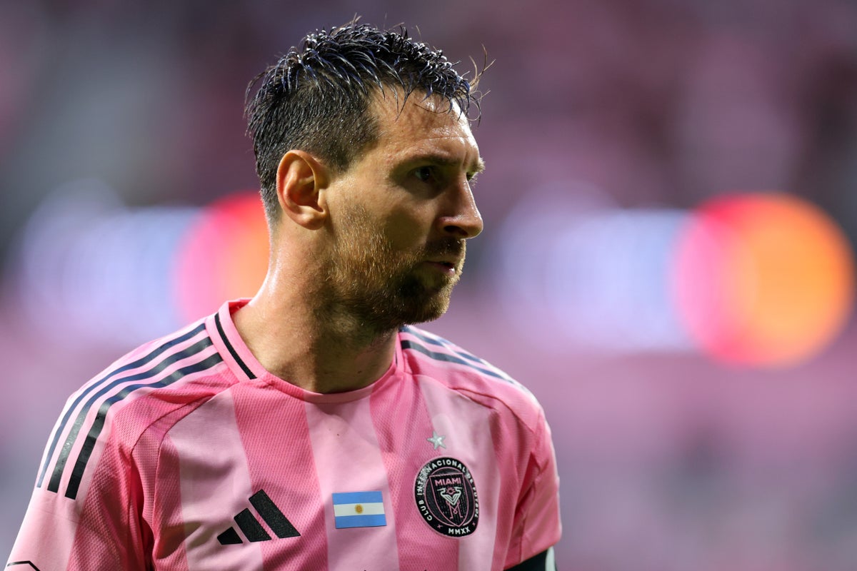 Lionel Messi’s hamstring injury sparks World Cup fears for Argentina