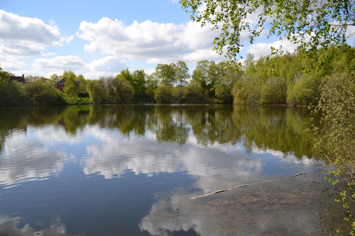Boy, 15, dies after entering lake at UK beauty spot