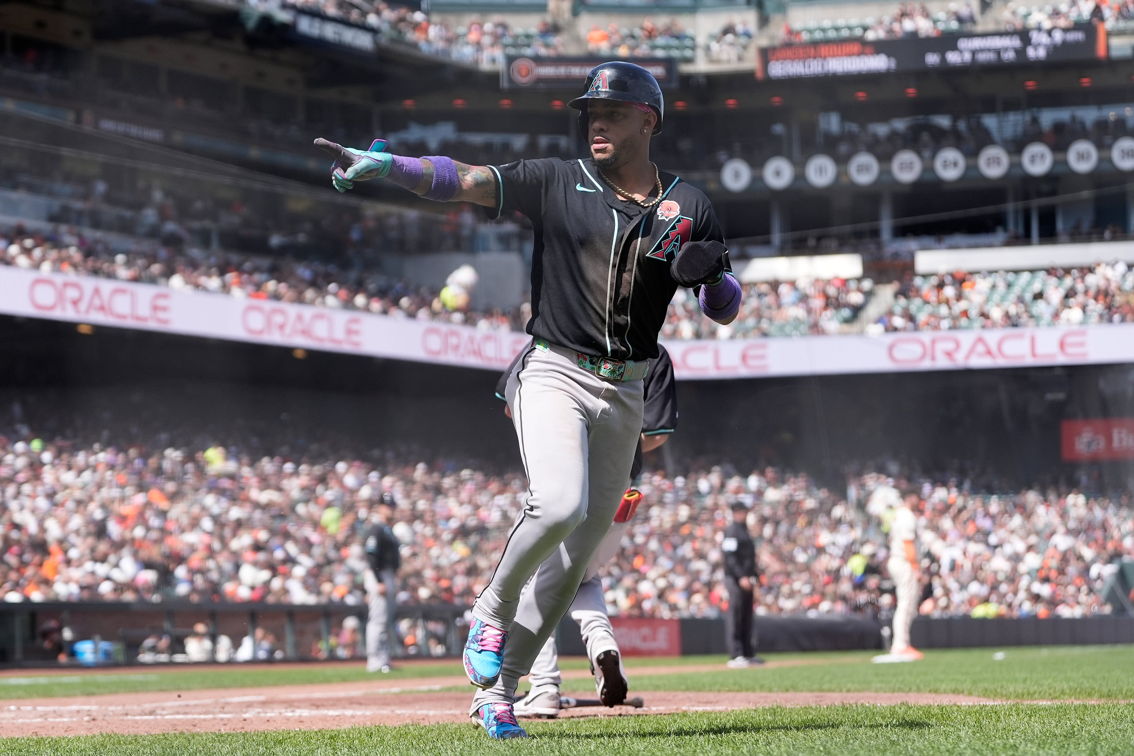 DIAMONDBACKS-GIGANTES