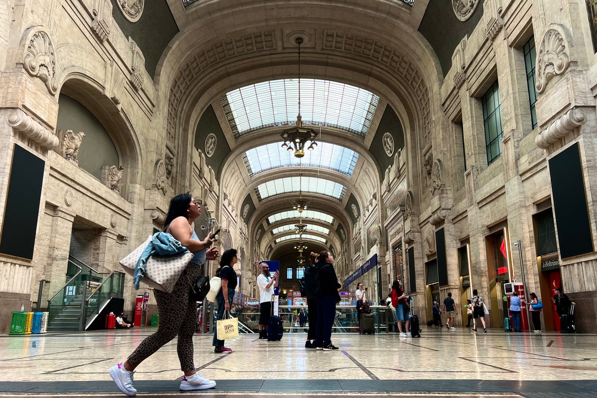 Why is it so difficult to travel to and through Europe by train?