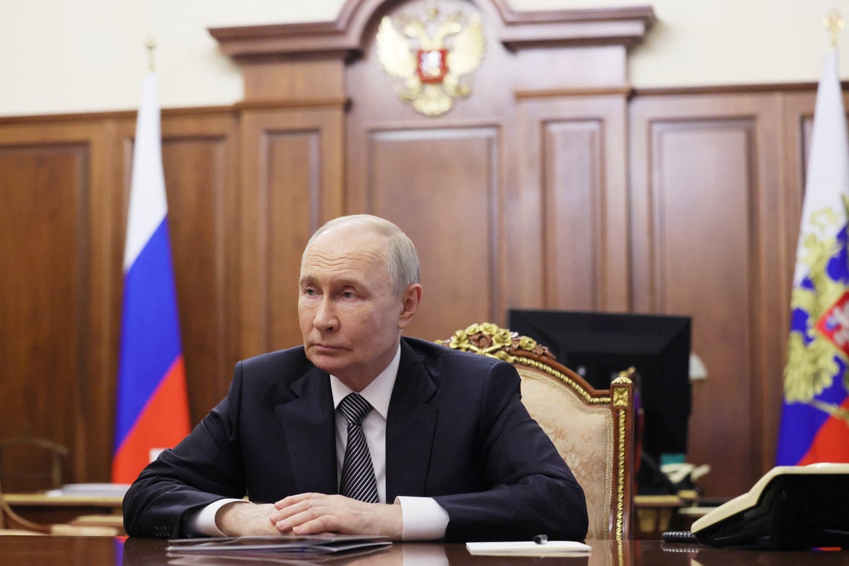 Ukraine-Russia war latest: UK intelligence suggests almost half a million Russian soldiers have died in Putin’s invasion – UK Times