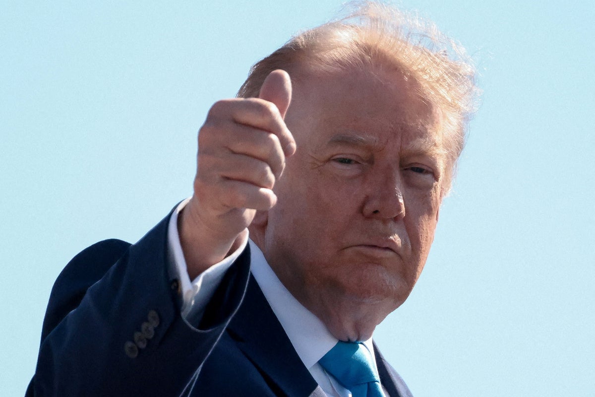 Trump wants all federal workers to sign non-disclosure agreements in latest crackdown on media leaks