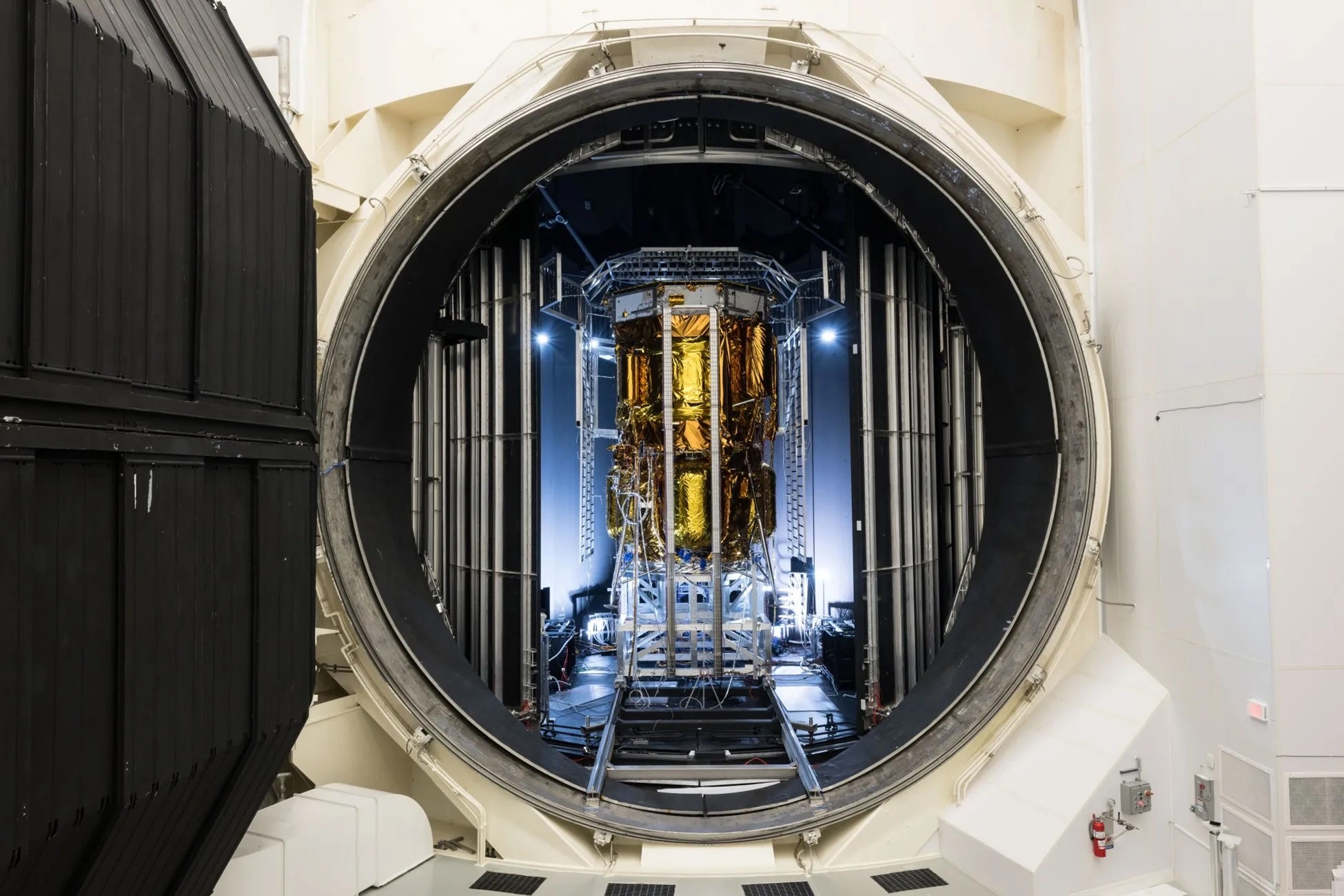Environmental testing of Blue Origin’s Blue Moon Mark 1 lunar lander has been completed inside Thermal Vacuum Chamber A at NASA’s Johnson Space Center in Houston,