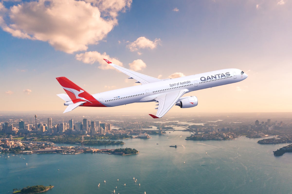 Qantas nonstop flights from London to Sydney postponed again due to plane delays
