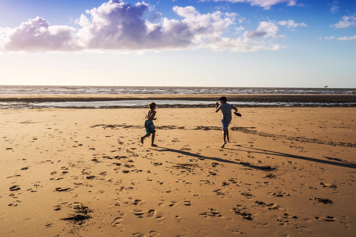 Girl, 15, in critical condition after getting into difficulty in water at Merseyside beach during heatwave Girl, 15, in critical condition after getting into difficulty in water at Merseyside beach during heatwave