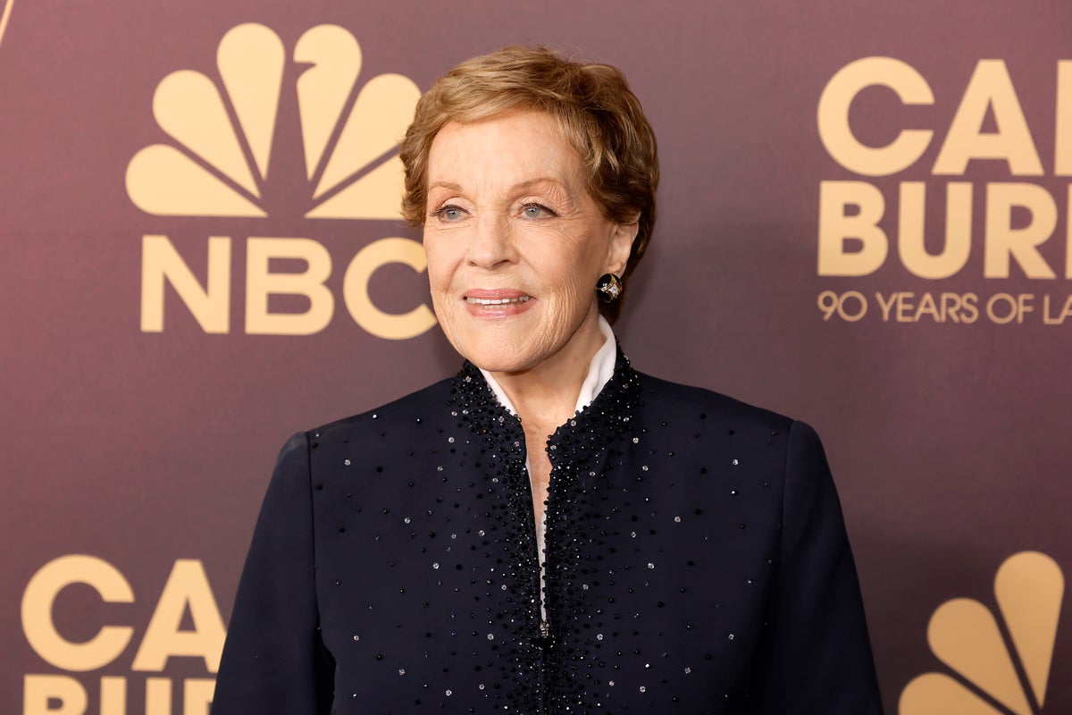 Julie Andrews makes Parkinson’s disease plea in rare video message