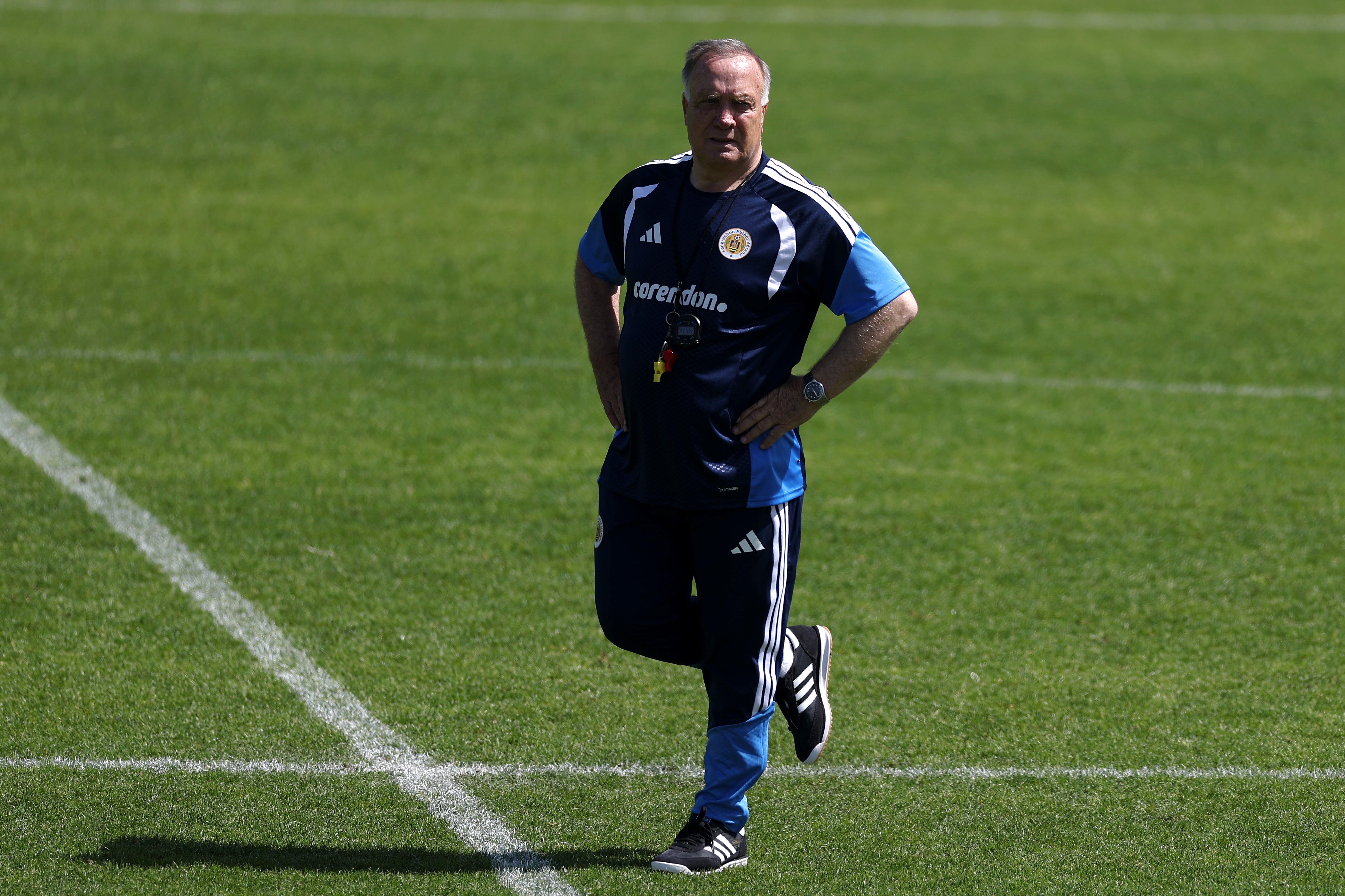 Dick Advocaat will lead Curacao into the World Cup at the age of 78