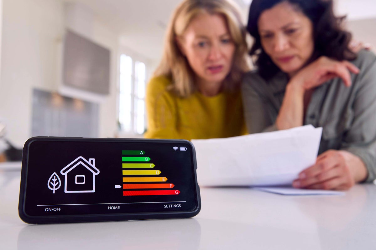 5 simple swaps to help save money on your energy bills 5 simple swaps to help save money on your energy bills