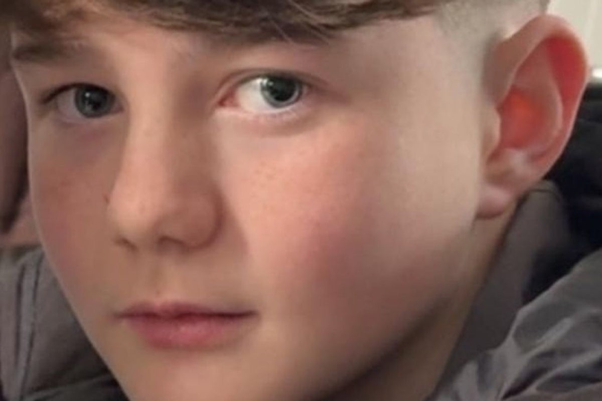 Tributes paid to boy, 12, who drowned during UK heatwave – UK Times Tributes paid to boy, 12, who drowned during UK heatwave – UK Times