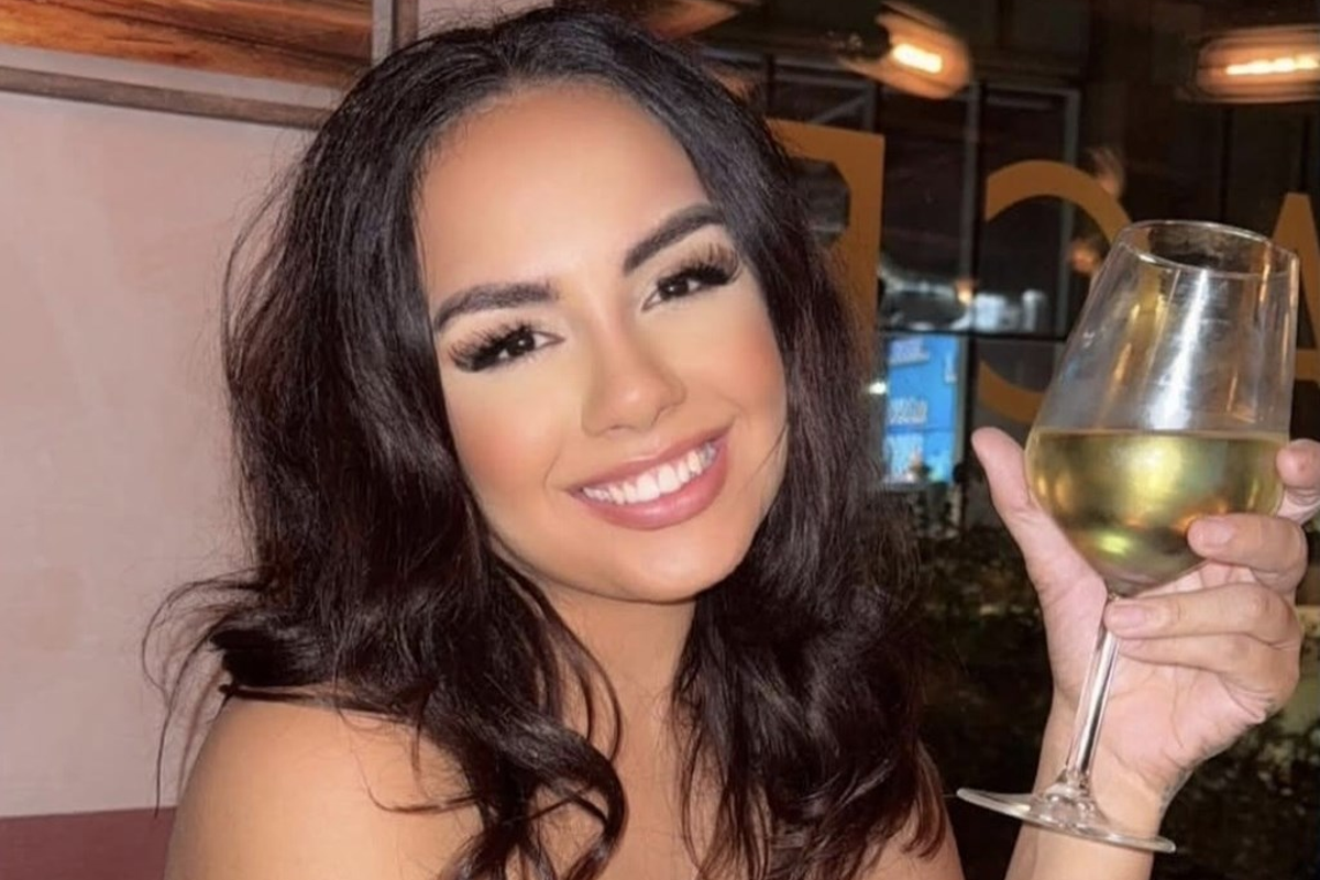 ‘Innocent bystander’ shot dead outside Sheffield bar named as family pays tribute to ‘amazing mum’ ‘Innocent bystander’ shot dead outside Sheffield bar named as family pays tribute to ‘amazing mum’