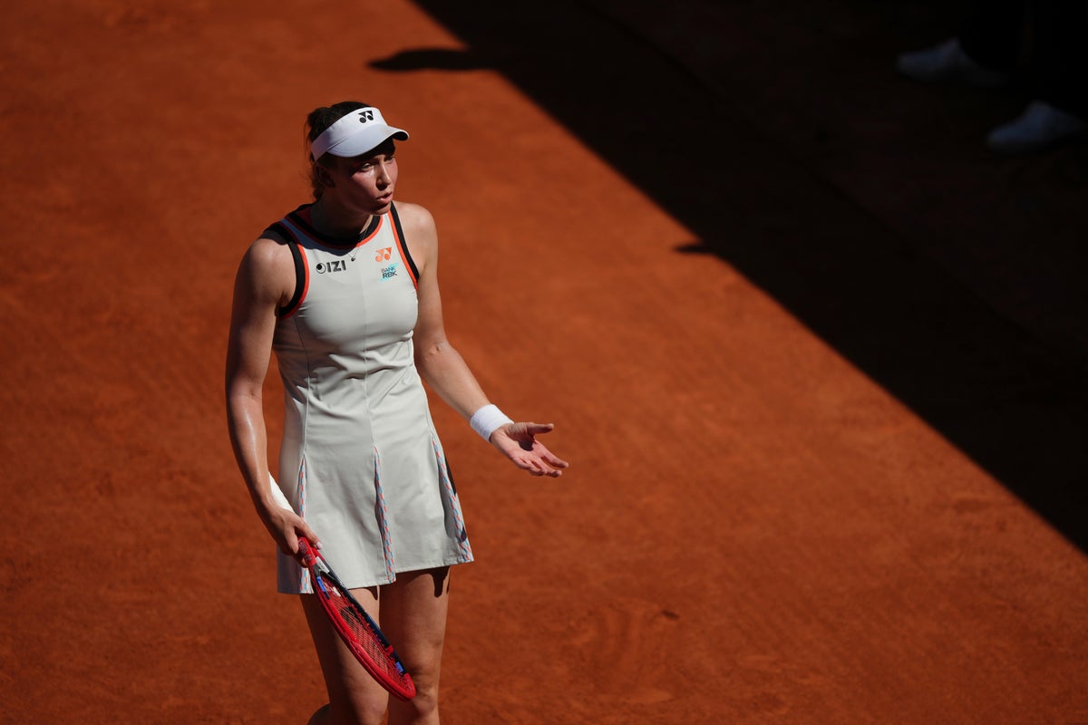 Elena Rybakina knocked out in French Open upset
