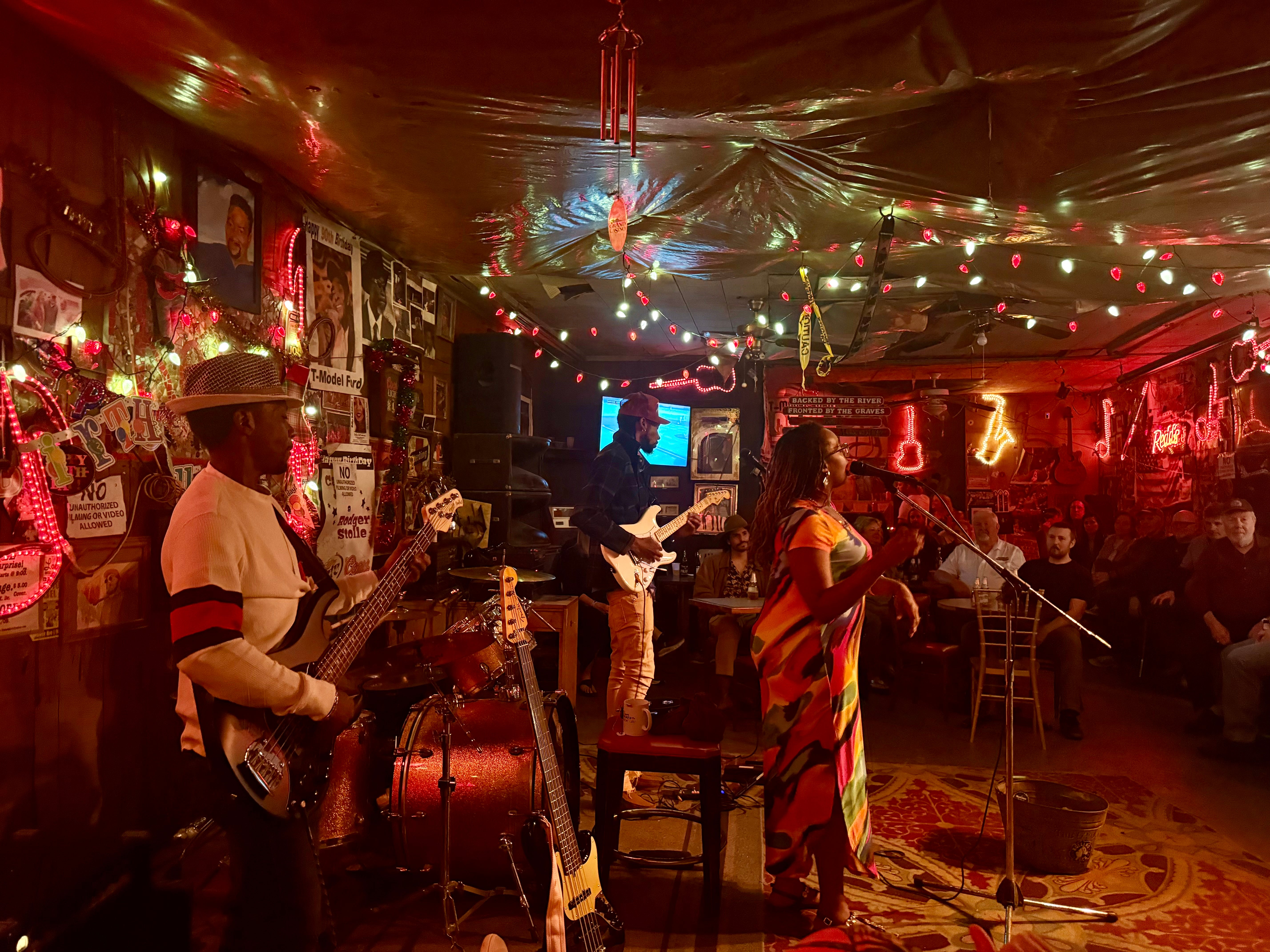 Edna Nicole and Rev Slim are always popular at Red's juke joint