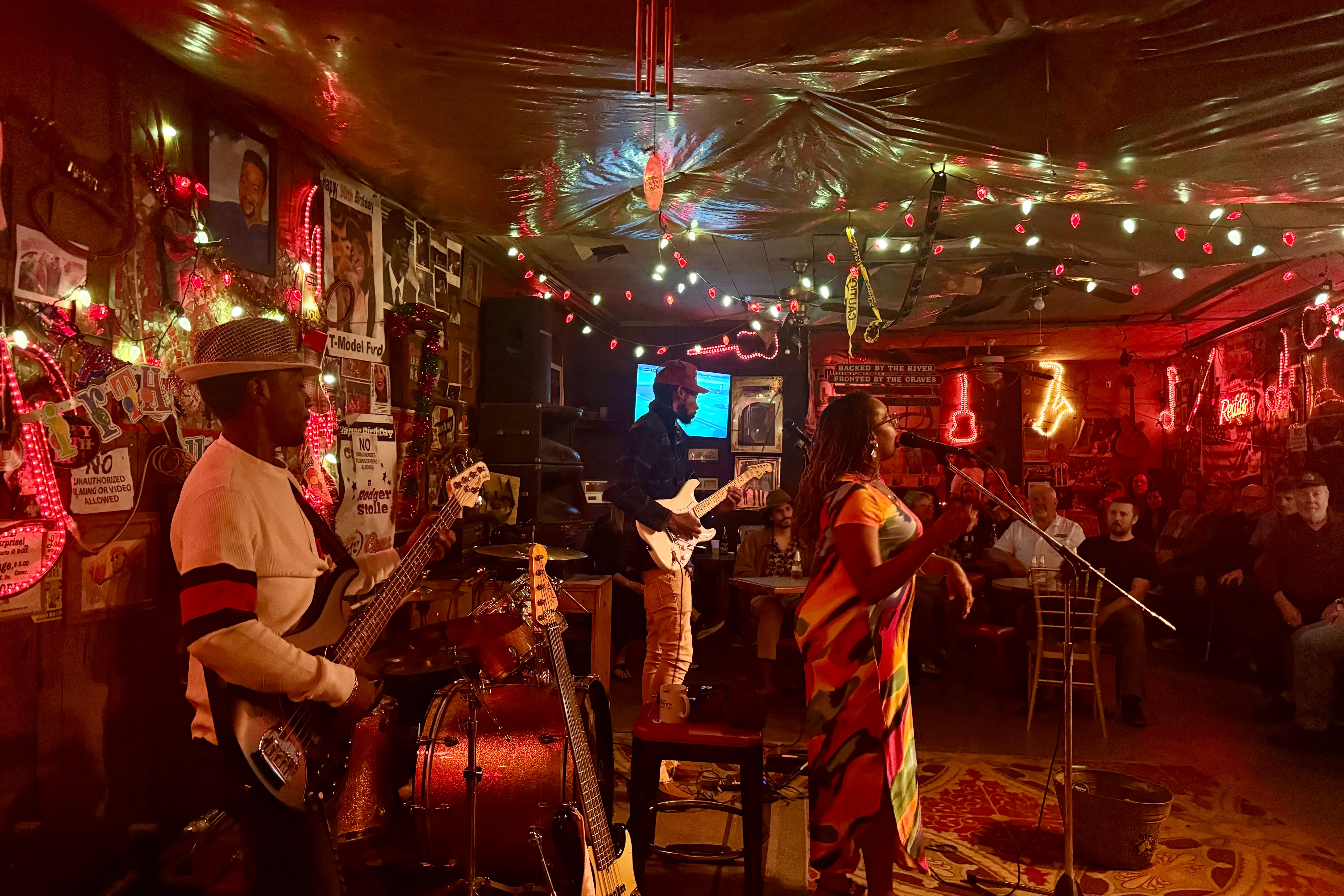 Edna Nicole and Rev Slim are always popular at Red's juke joint (Annabel Grossman/The Independent)