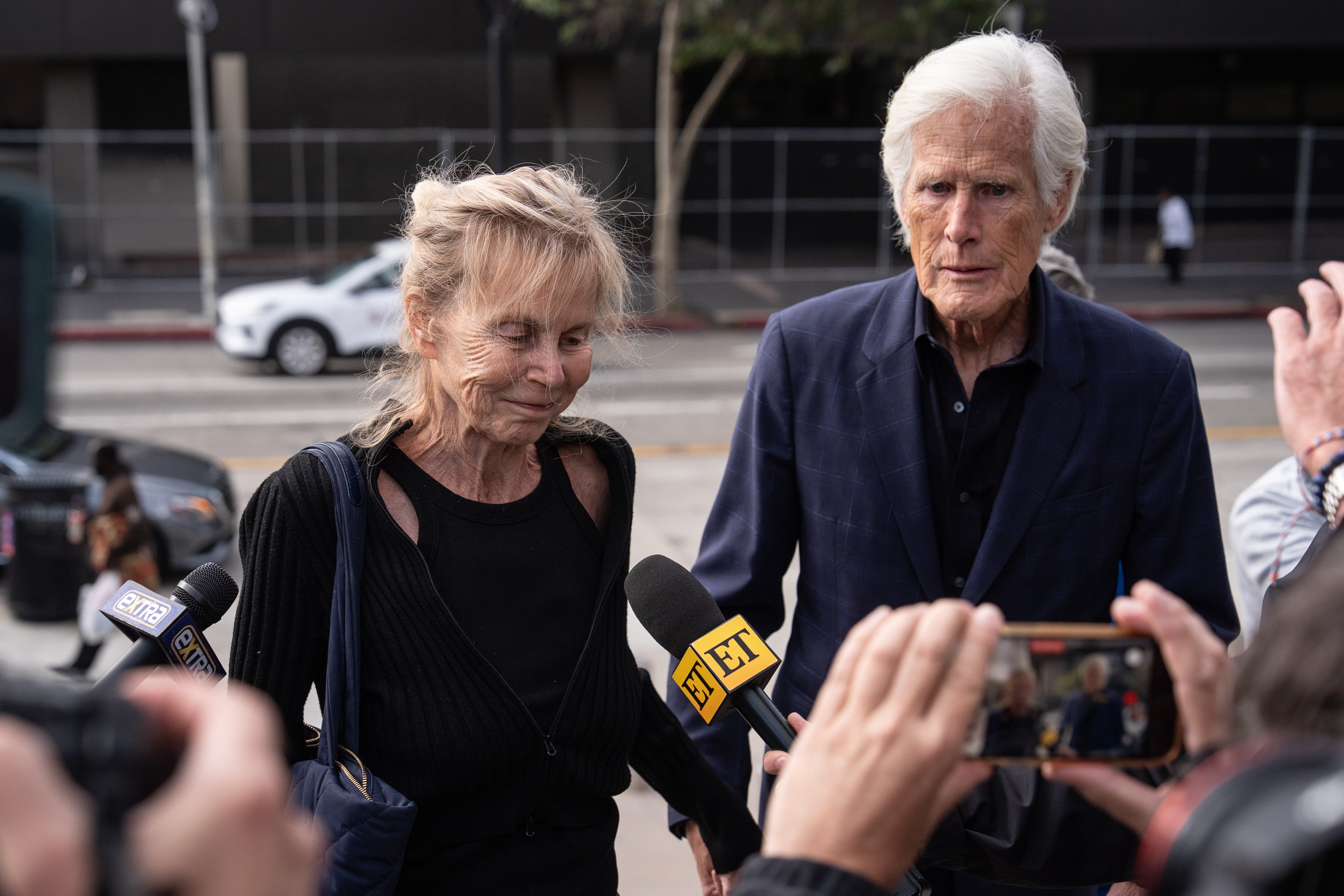 A mãe de Perry, Suzanne Morrison, culpou Iwamasa pela morte de seu filho