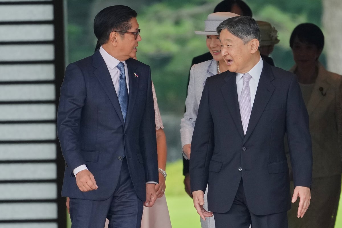 Japan woos visiting Philippine leader during state visit with arms sales and China in mind