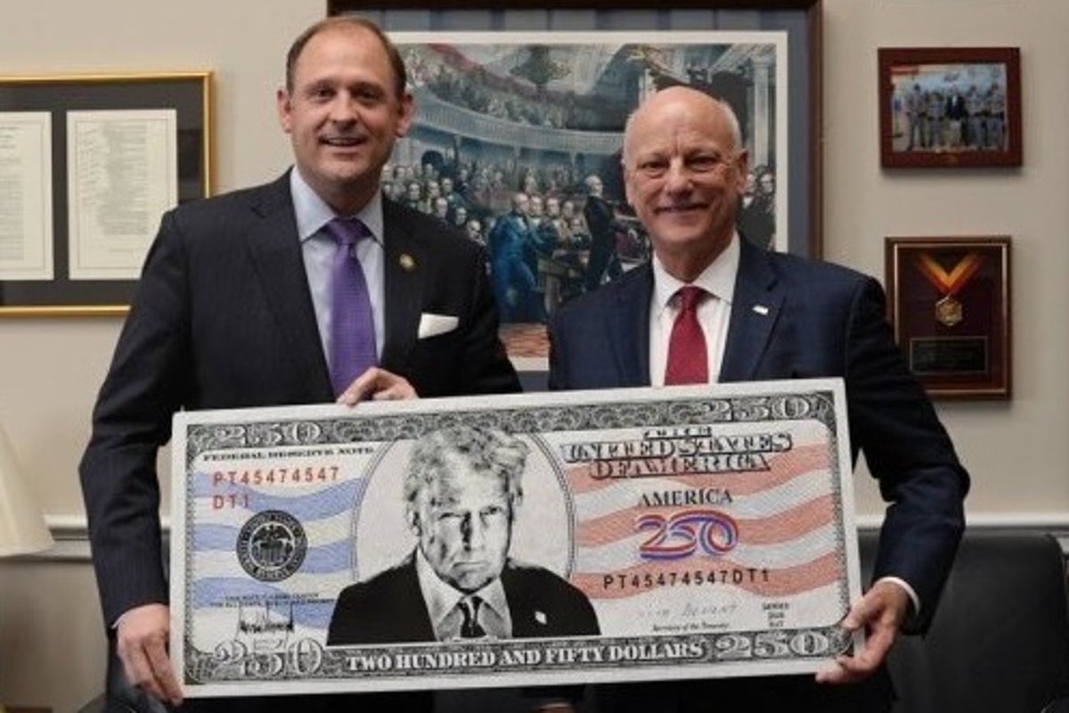 Trump now wants to create a new 0 bill with his face on it: report – UK Times Trump now wants to create a new 0 bill with his face on it: report – UK Times