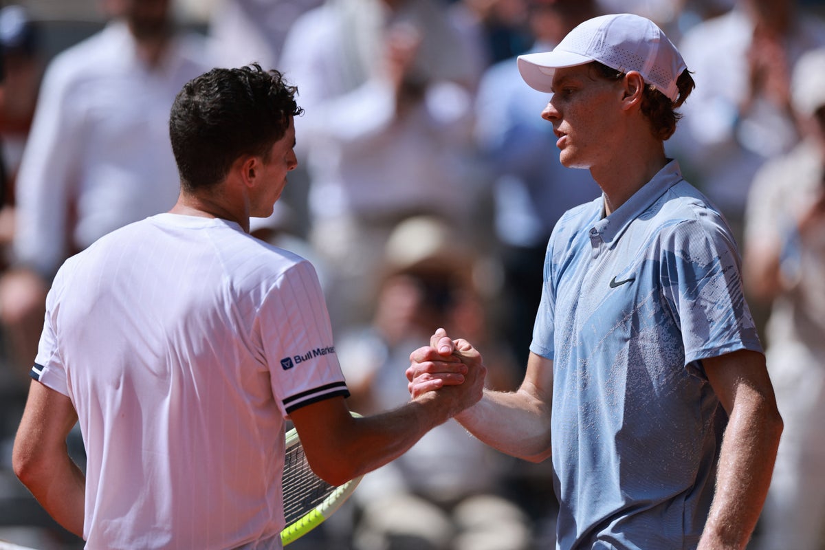 French Open LIVE: Scores and results as Jannik Sinner’s stunning collapse ...