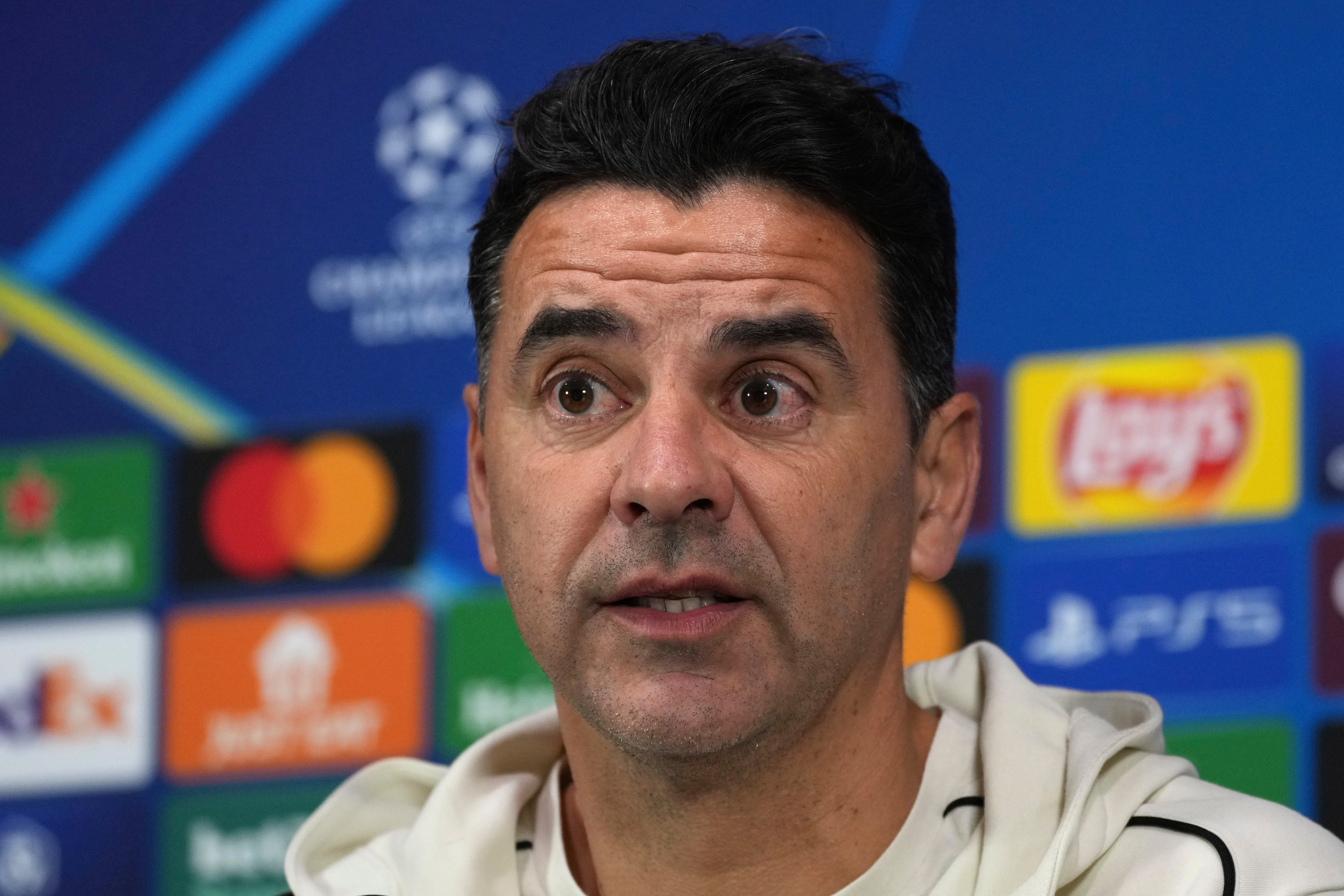 GIRONA ENTRENADOR