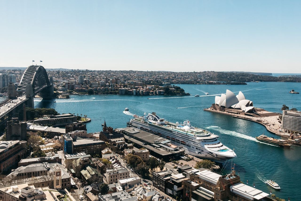 This skyscraper hotel has unrivalled views across Sydney