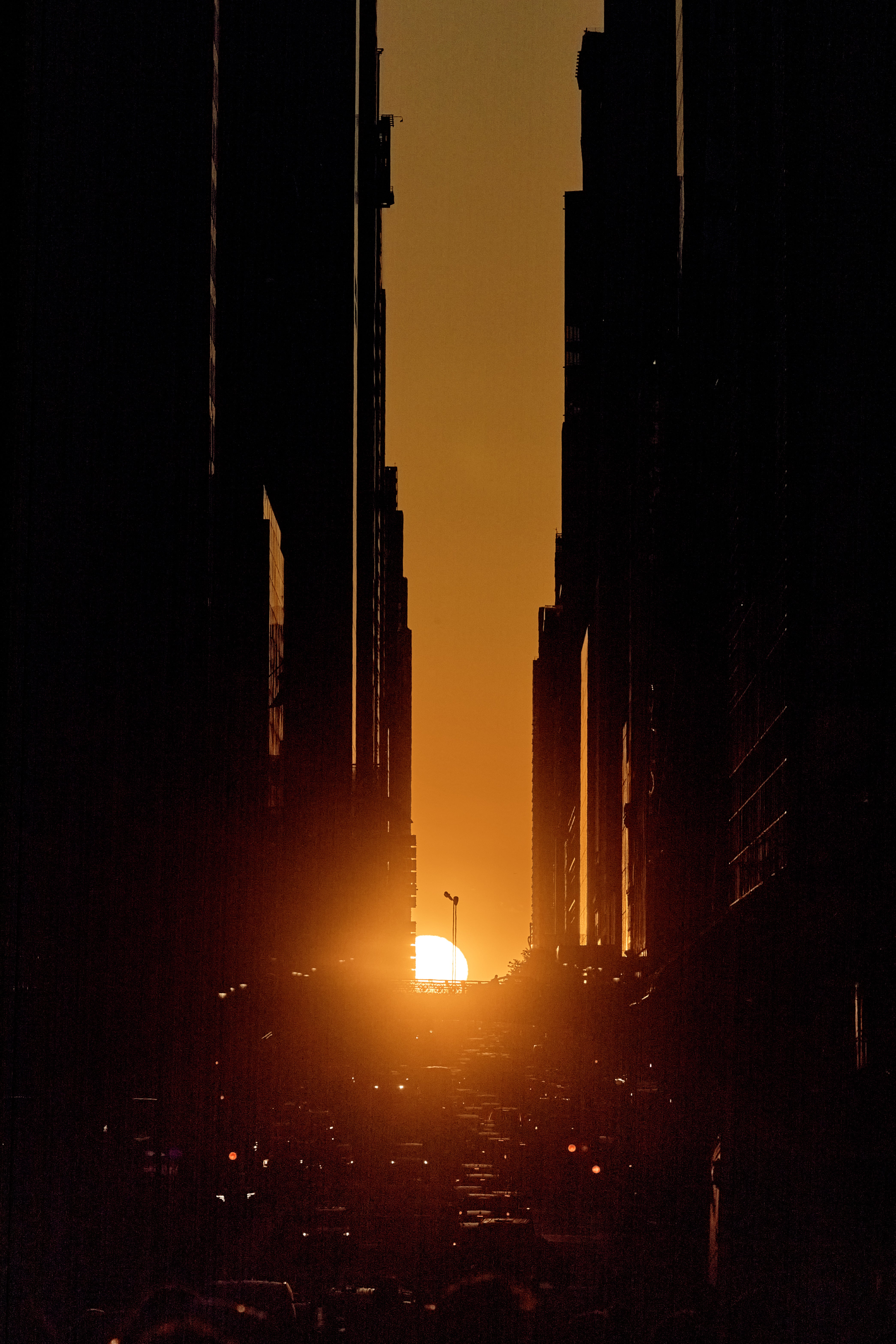 New York City residents and visitors are treated to a phenomenon twice a year known as Manhattanhenge, when the setting sun aligns with the Manhattan street grid and sinks below the horizon framed in a canyon of skyscrapers (Copyright 2026 The Associated Press. All rights reserved.)