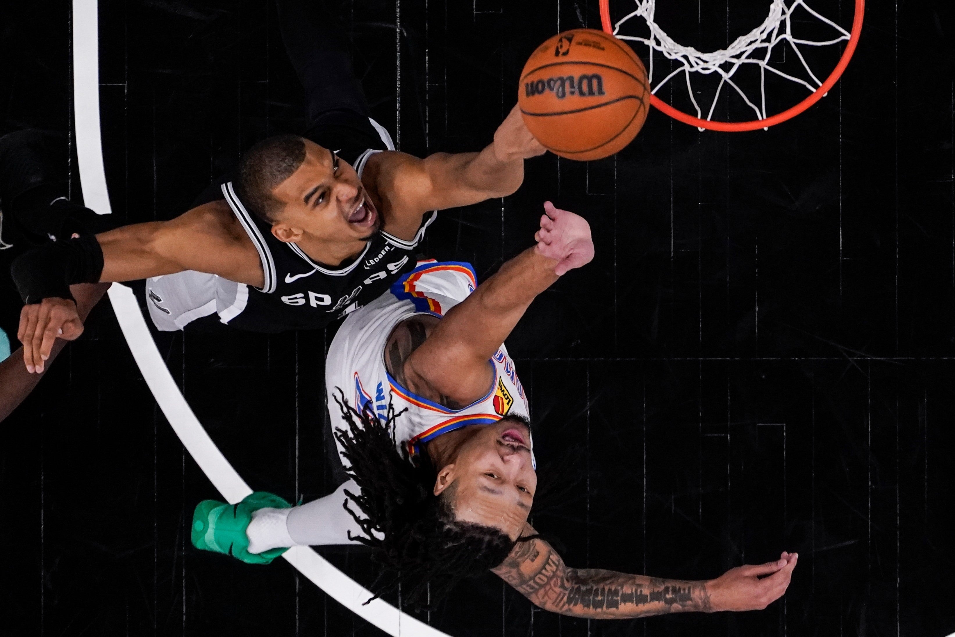 THUNDER-SPURS