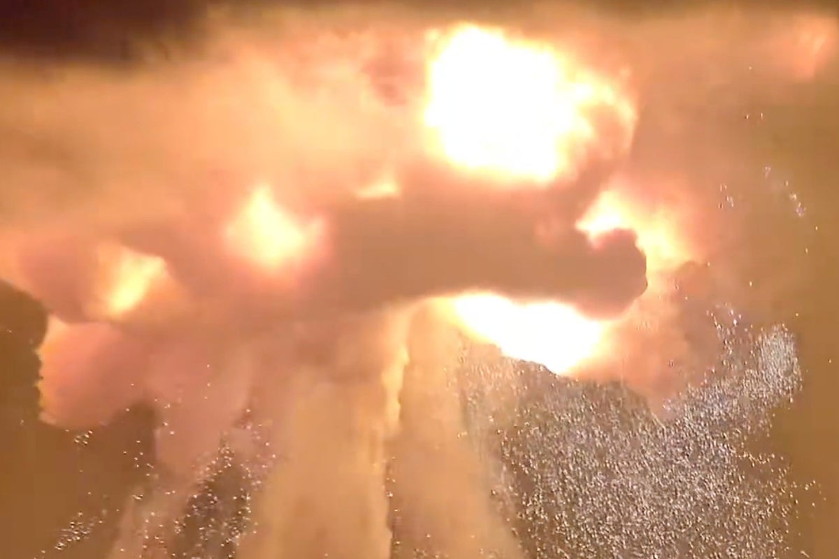 Huge fireball engulfs Jeff Bezos’ Blue Origin rocket after dramatic explosion seen from 115 miles away