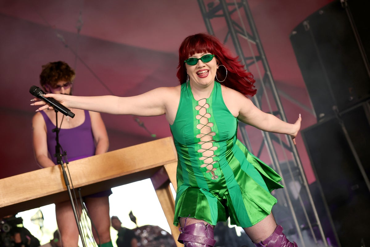 CMAT shares ‘deep sadness’ over online abuse from body-shamers after Radio 1 Big Weekend performance