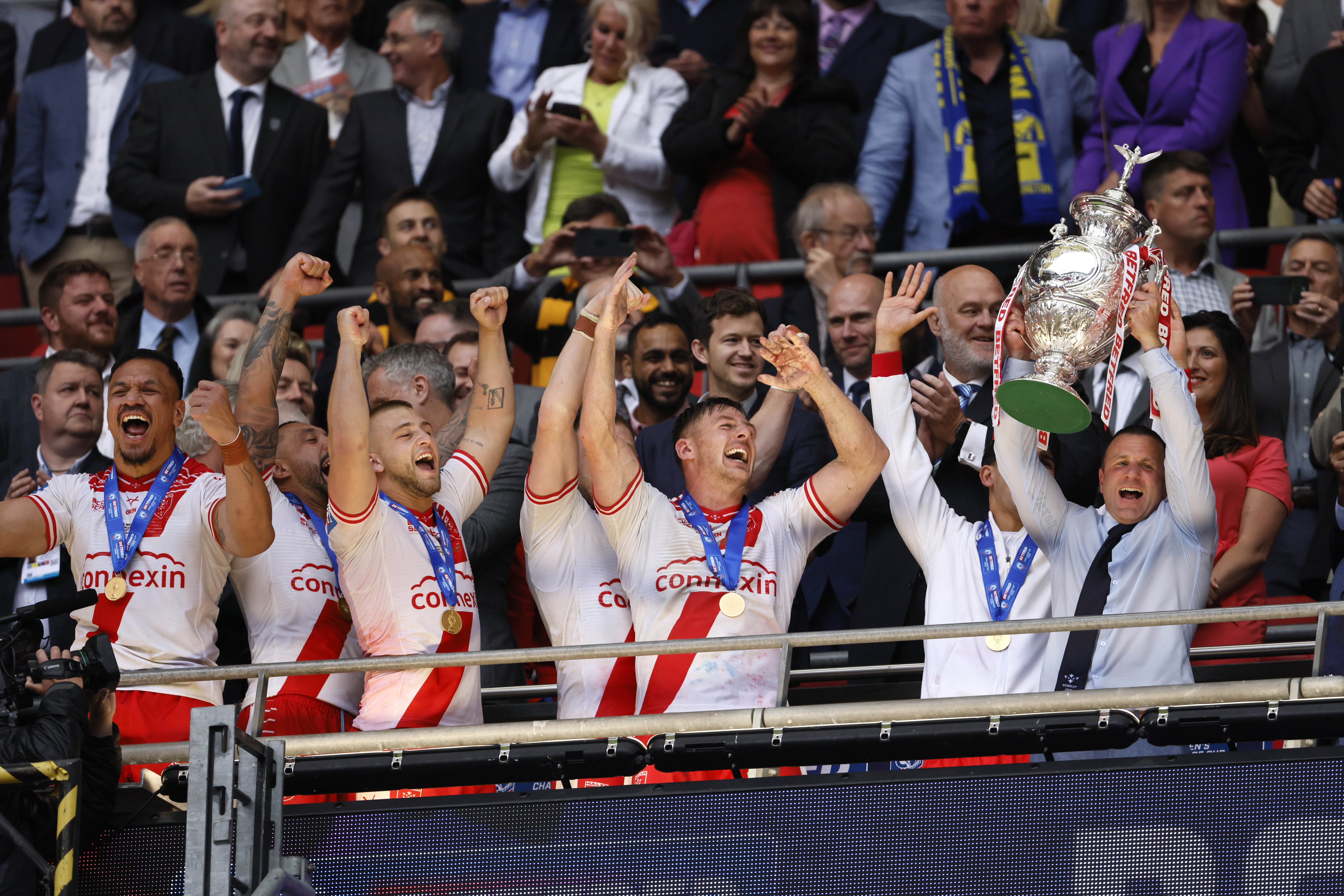 Willie Peters is determined to sign off with a second straight Challenge Cup crown (Richard Sellers/PA) (PA Archive)