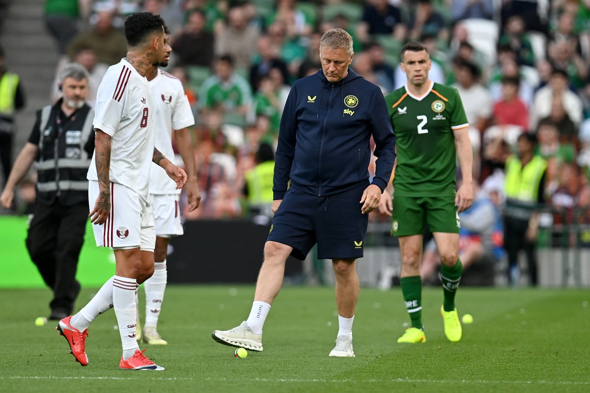Republic of Ireland boss reacts to fans’ pro-Palestinian tennis ball protest amid calls to boycott Israel matches