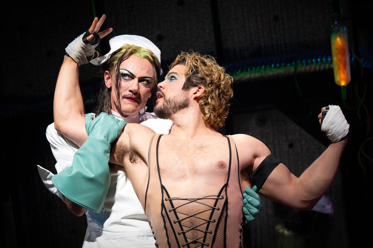 Vampires, literary monsters and a cake: The Tony Awards offe