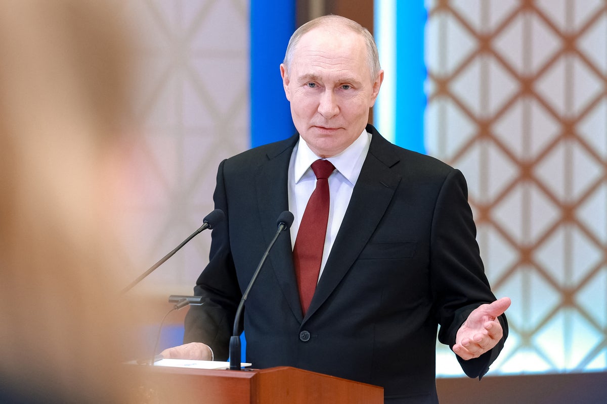 Putin urges Romania to turn drone that struck apartment building over to Russia