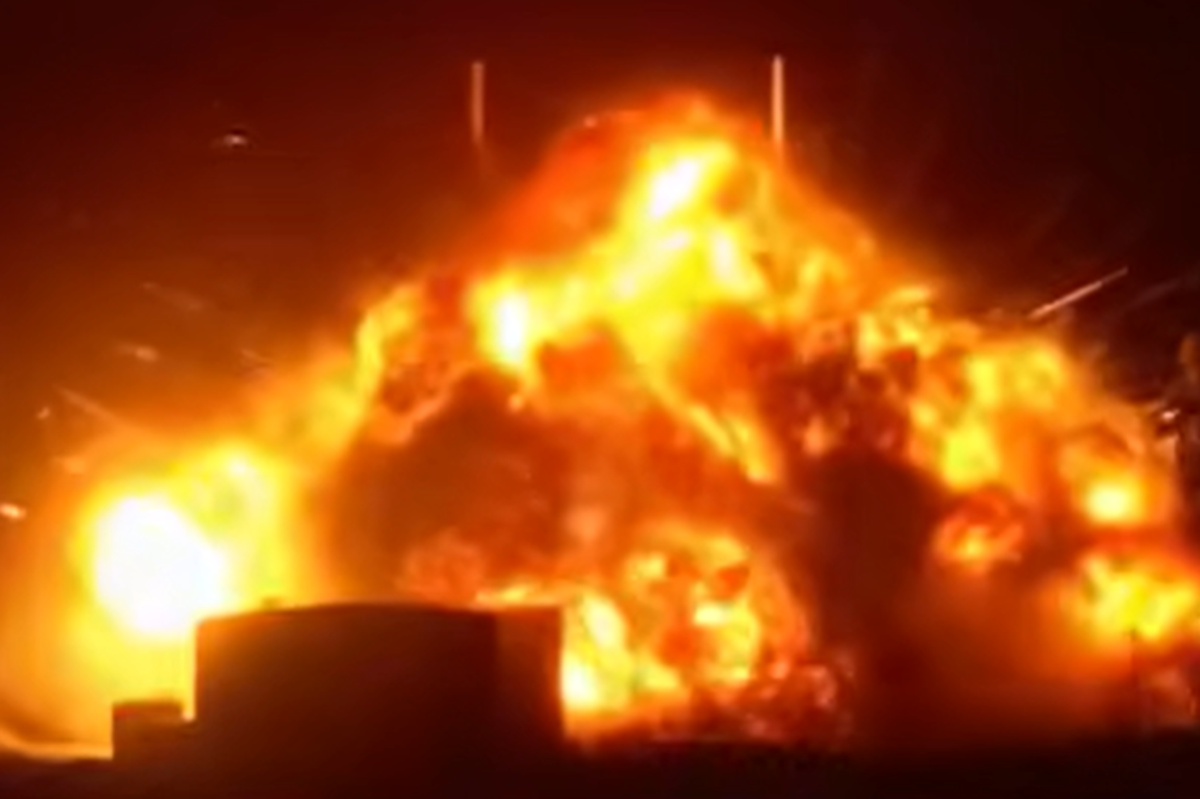 Jeff Bezos’ Blue Origin rocket explodes in giant fireball on launchpad during ‘hotfire test’
