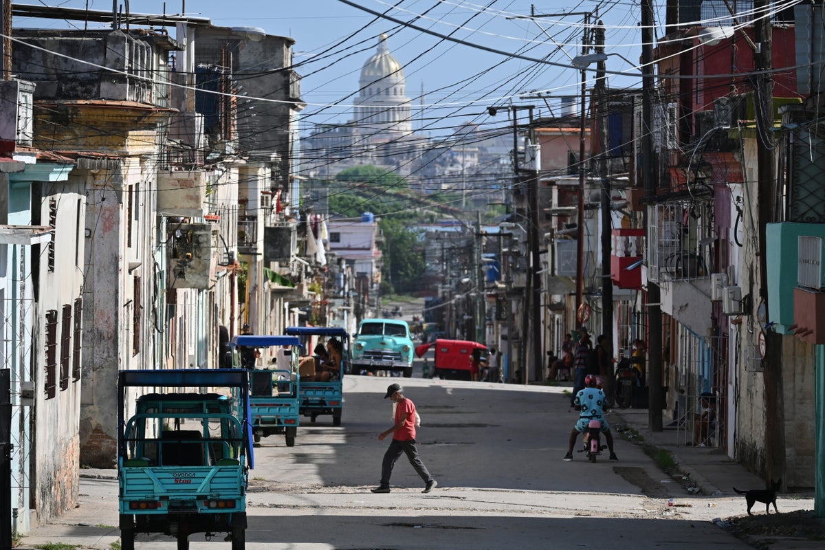 US commander meets with Cuban military officials as Trump pressures island nation – UK Times