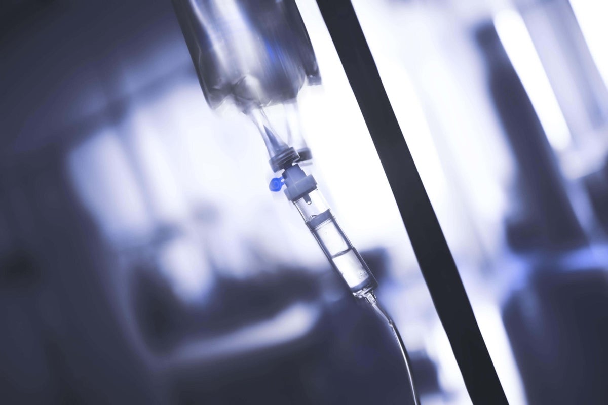 Targeted drug shows promise for people with advanced bowel cancer in early trial