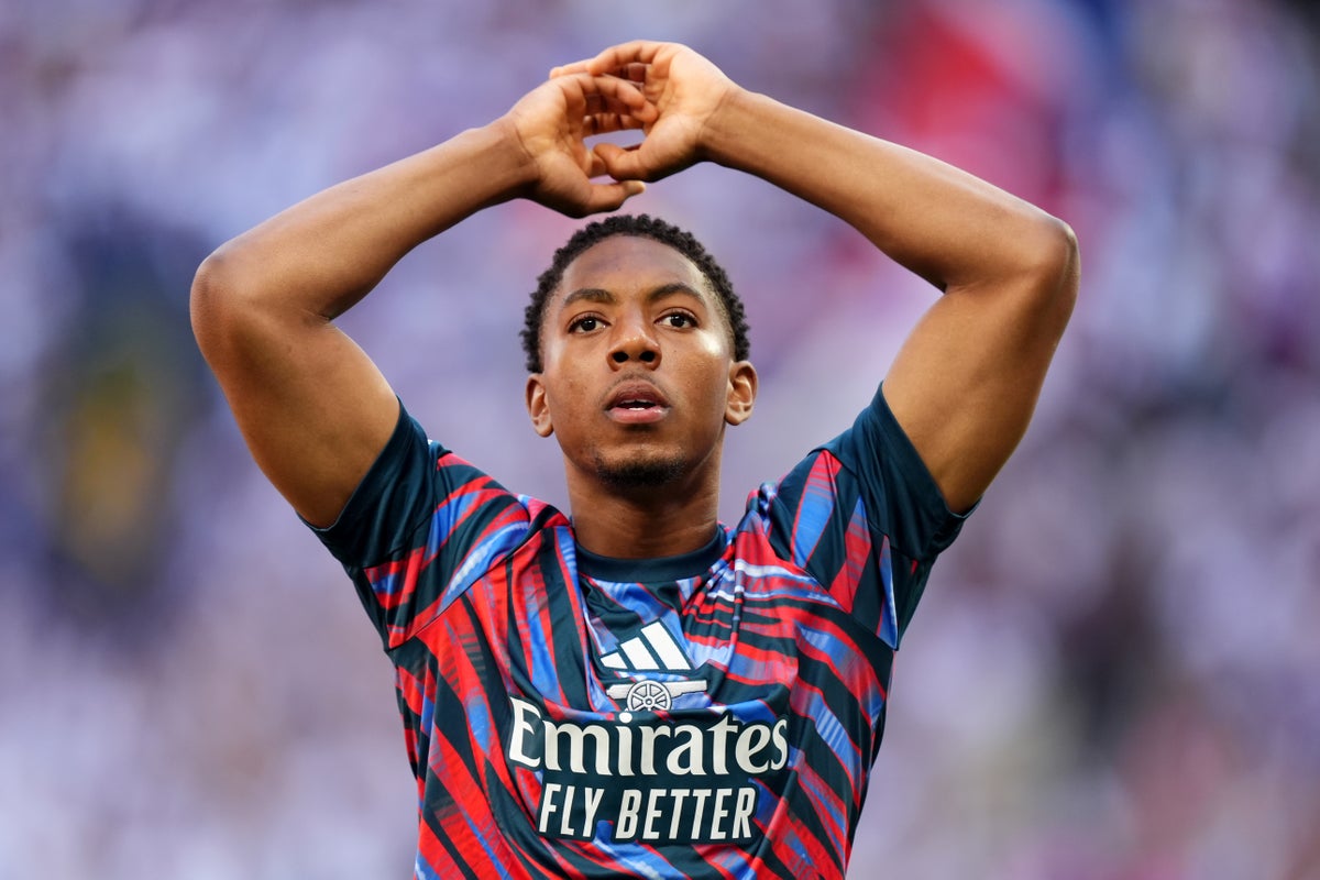 Transfer news LIVE: Man United eye shock move for Lewis-Skelly after Arsenal’s Vinicius Jr breakthrough Transfer news LIVE: Man United eye shock move for Lewis-Skelly after Arsenal’s Vinicius Jr breakthrough