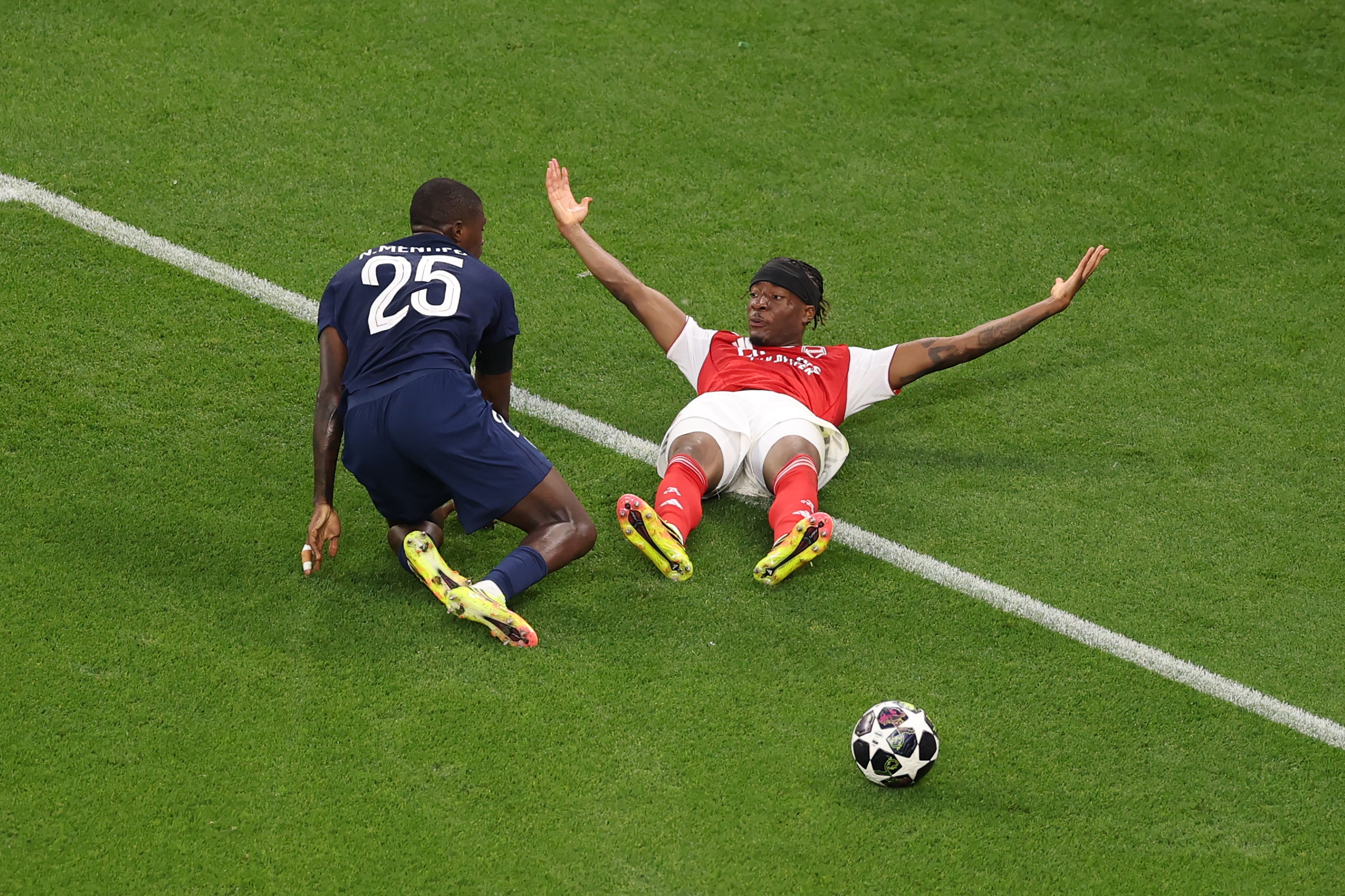 Madueke went down following a Nuno Mendes challenge