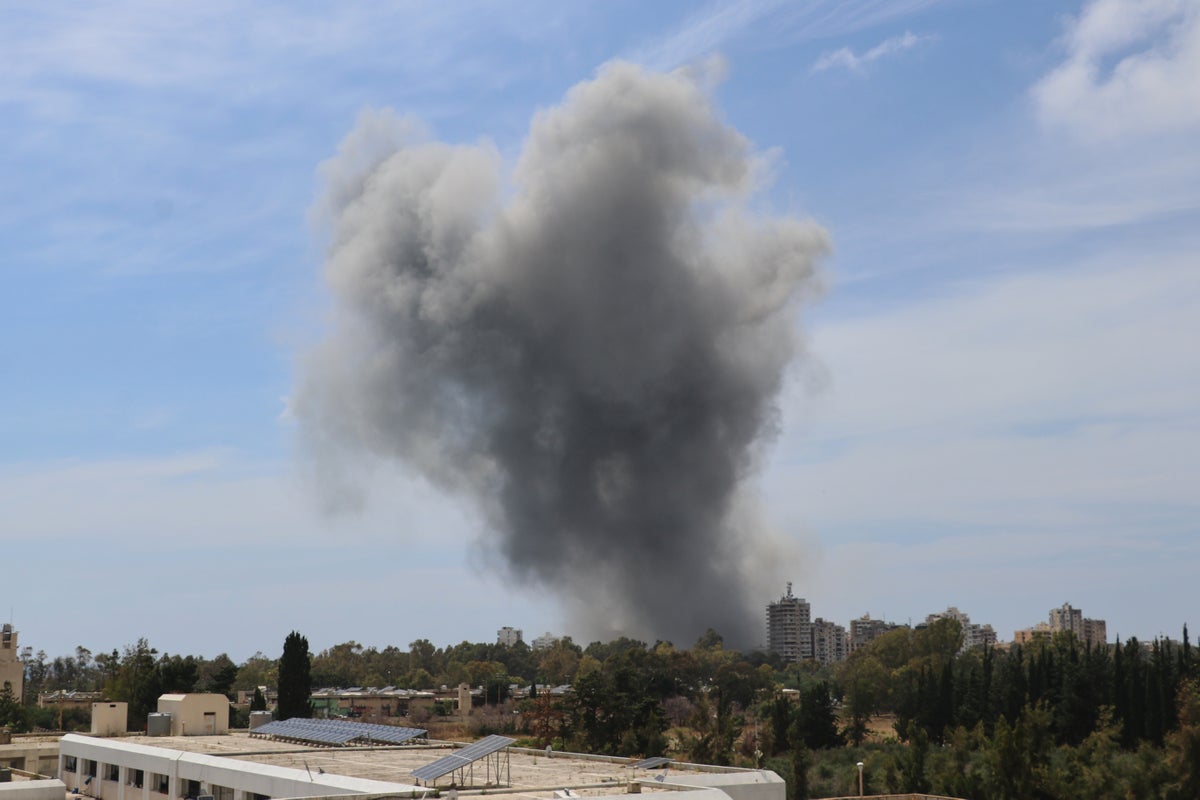 Israeli forces make historic push inside Lebanon and complicate an Iran deal – UK Times